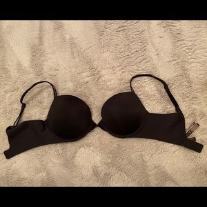 Victoria secret Bra 32 D